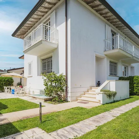 Clara By Interhome בית נופש *
