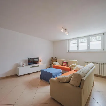 Clara By Interhome Casa vacanze *