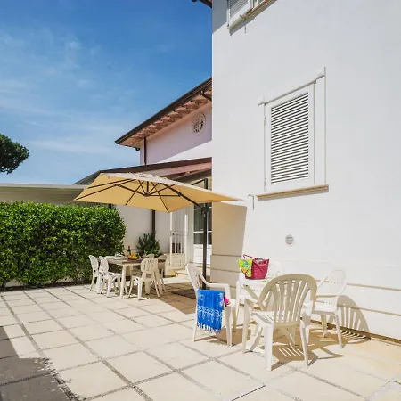 Clara By Interhome Casa vacanze Lido di Camaiore